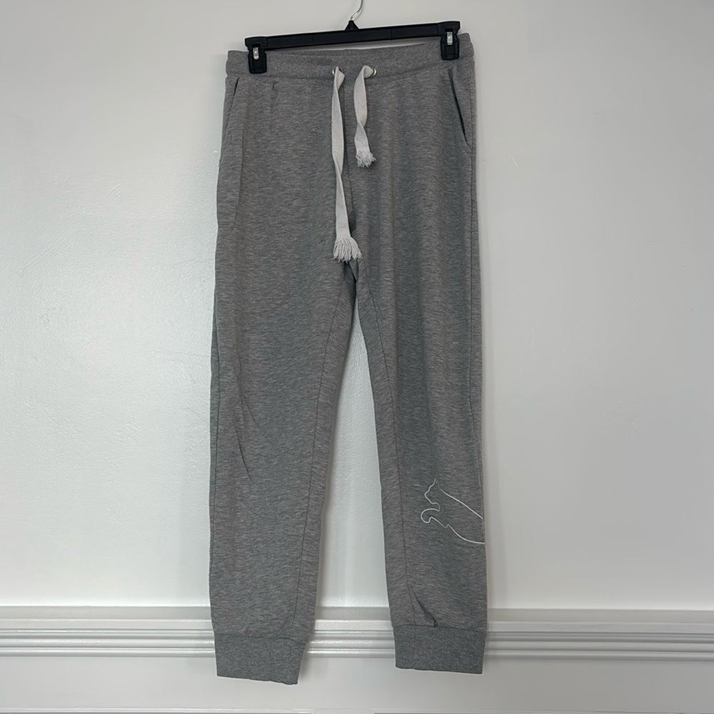 Men’s puma, gray joggers size large